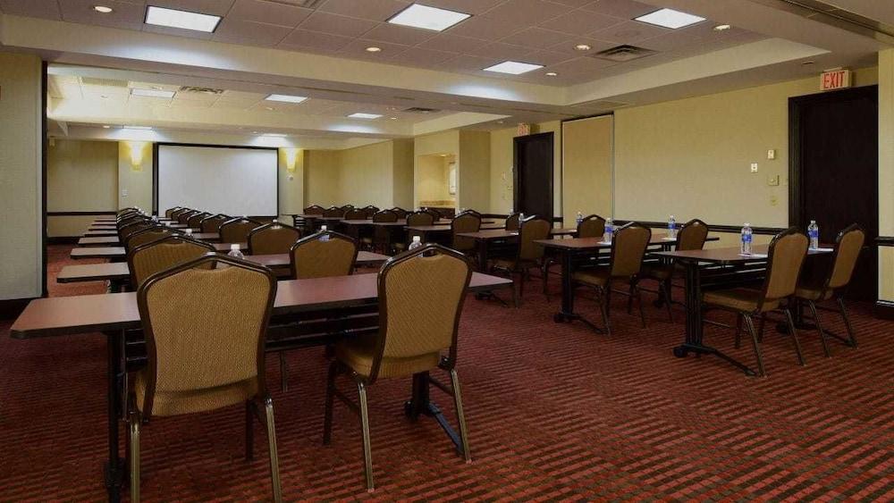 Hyatt Place Dallas Las Colinas Irving Bagian luar foto